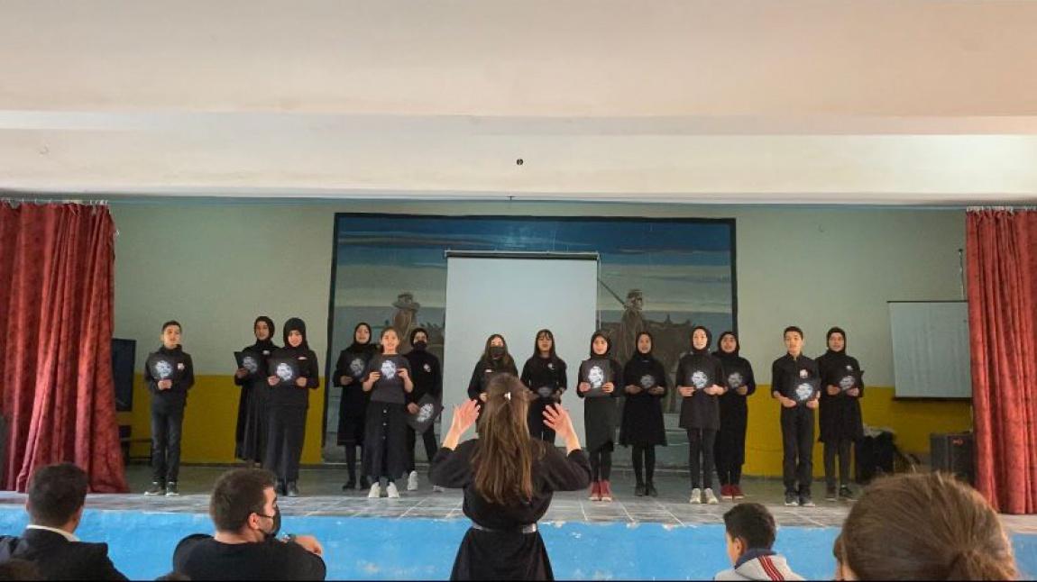 Okulumuzda  10 Kasım Atatürk'ü anma etkinliği düzenlendi.